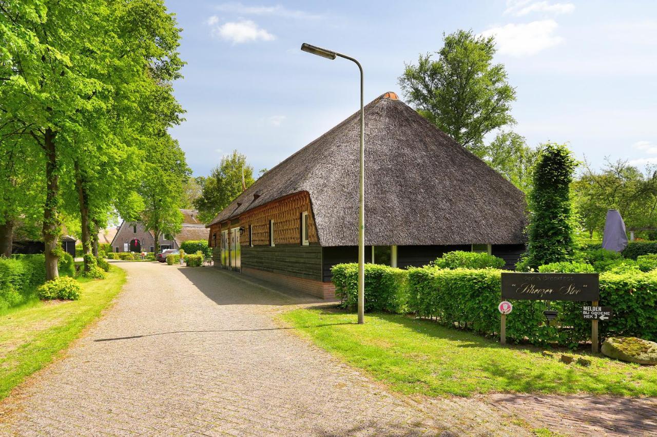 Rheezerstee Bed & Breakfast エクステリア 写真