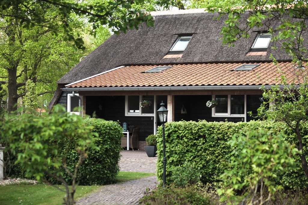Rheezerstee Bed & Breakfast エクステリア 写真